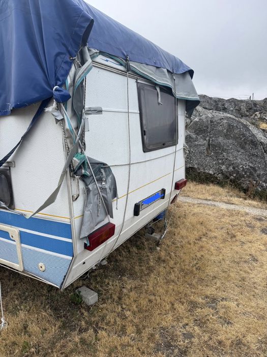 Caravana Pluma 530 para venda