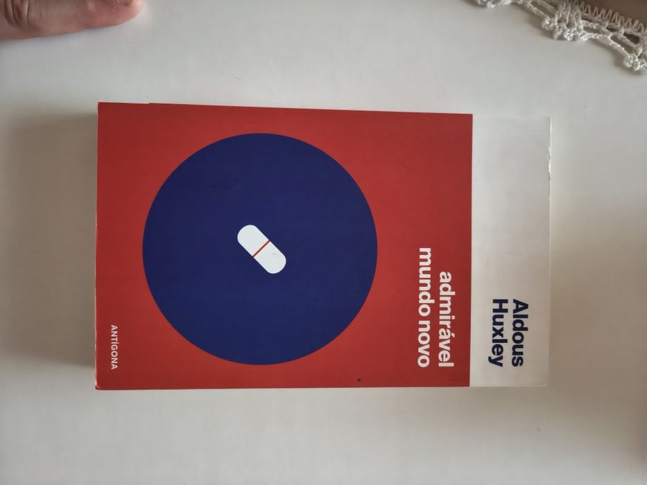 Livros Apócrifos e Admirável mundo novo
