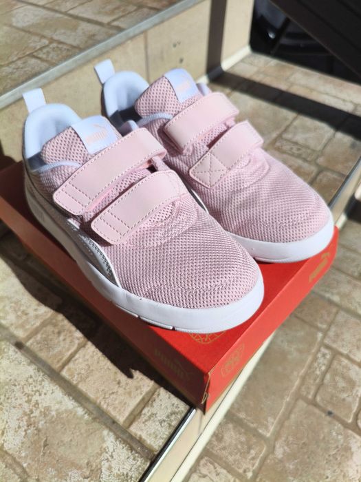 Buty PUMA 33 dla dziewczynki prawie nowe