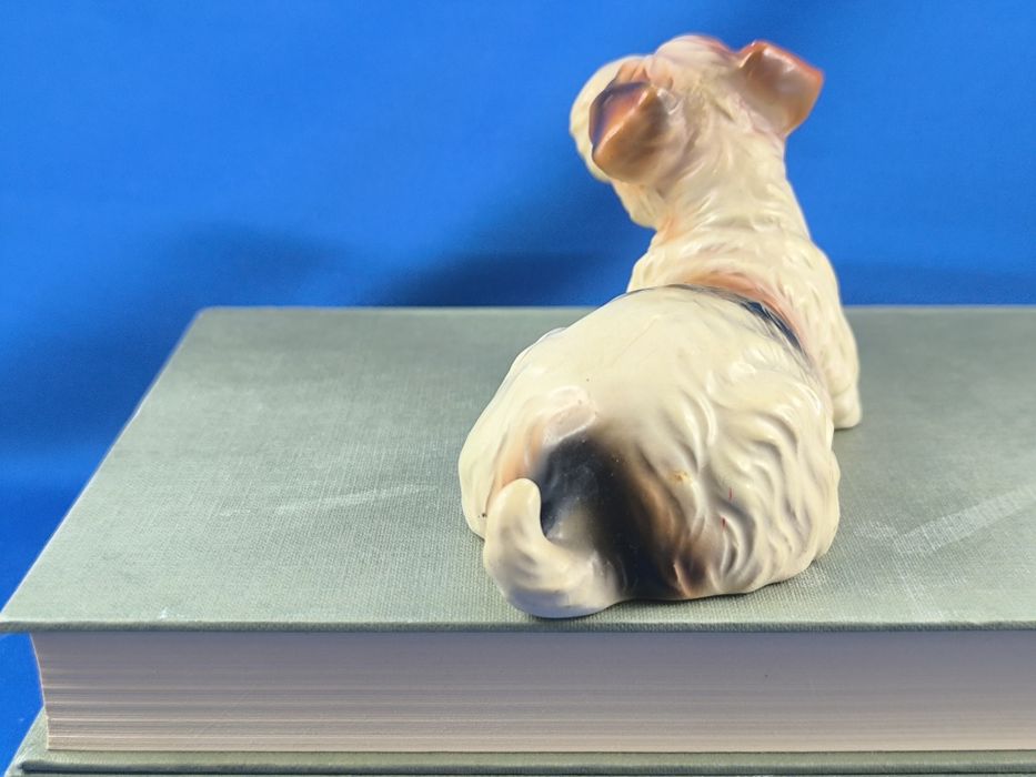 Terrier Japonia #porcelana #ceramika #pies