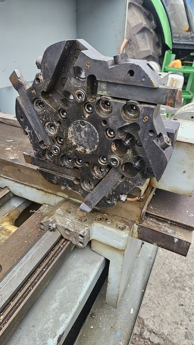 Токарный станок 16б16ф3