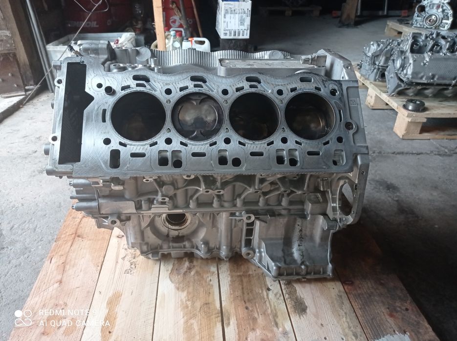Silnik 4.4 V8 N63b44c. Bmw
