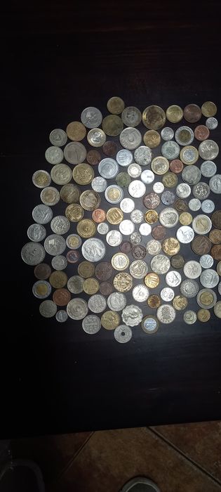 Lote 220 moedas não repetidas