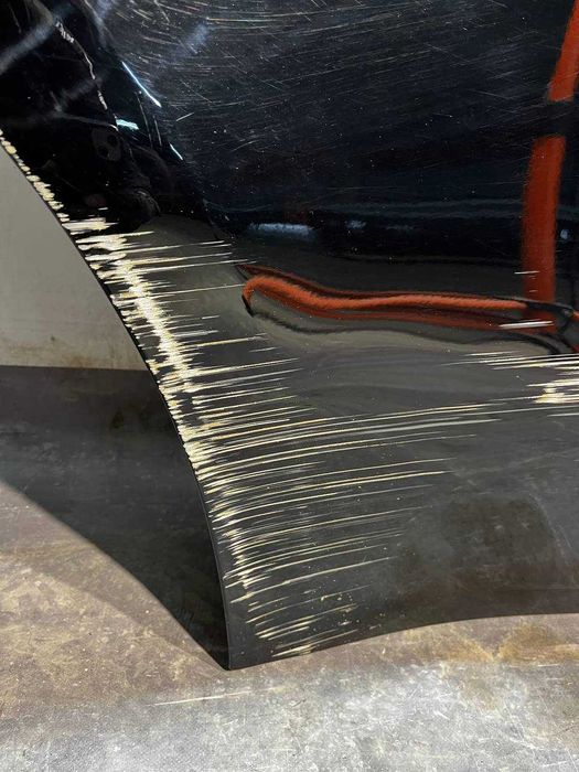 Двері задні праві Tesla Model Y 2020-2024