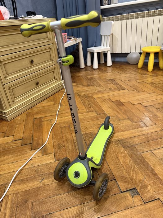 Самокат globber evo comfort lights зелений 5 в 1
