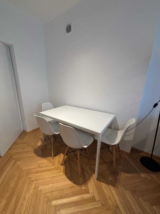 Zestaw stół IKEA VIHALS + 4 krzesła EHOKERY Paris DSW - Warszawa Praga