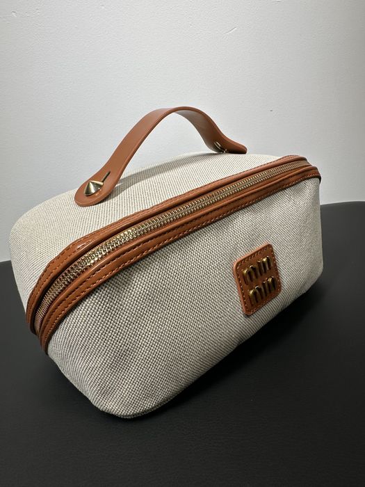 Косметичка MIU MIU