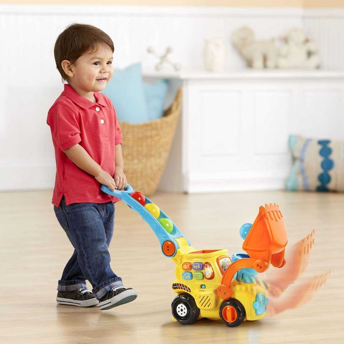 VTech Pop-a-Balls Push & Pop Bulldozer. Каталка