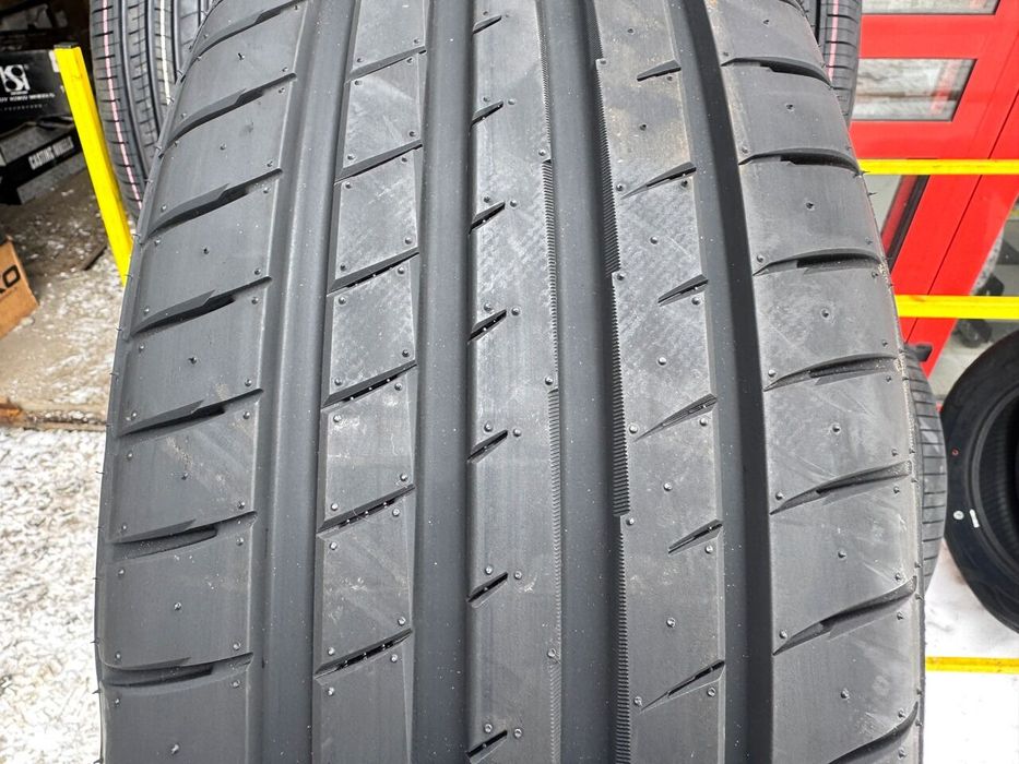 Шини нові літні 225/55 R18 Sunny NA305 98V