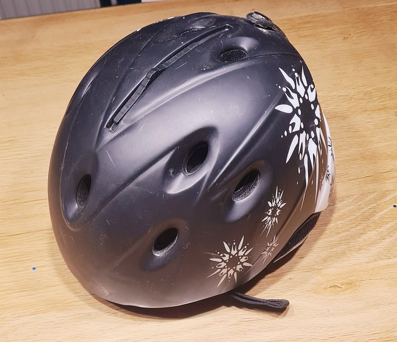 Kask rozmiar S 51-53 narty, rolki,hulajnoga rower