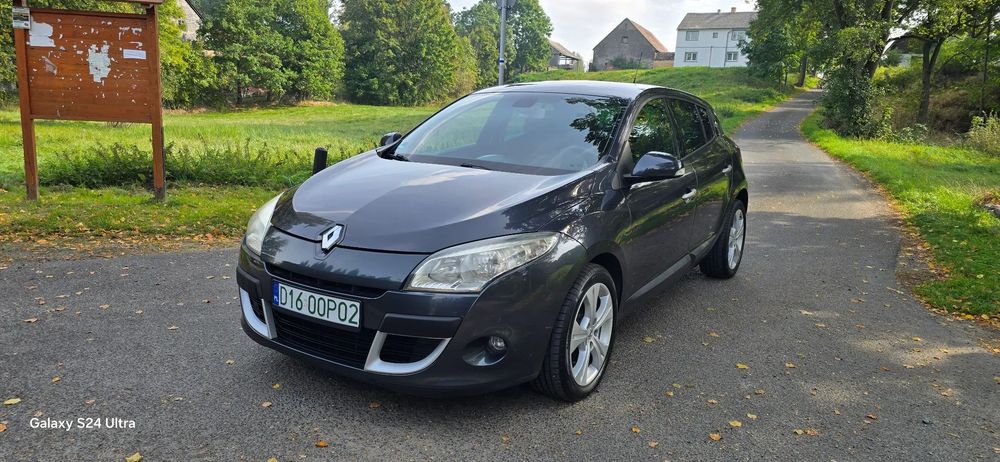 Renault Megane Renault Megane Benzyna Alufelgi Klima z Niemiec