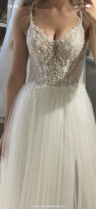 Suknia ślubna +welon katedralny