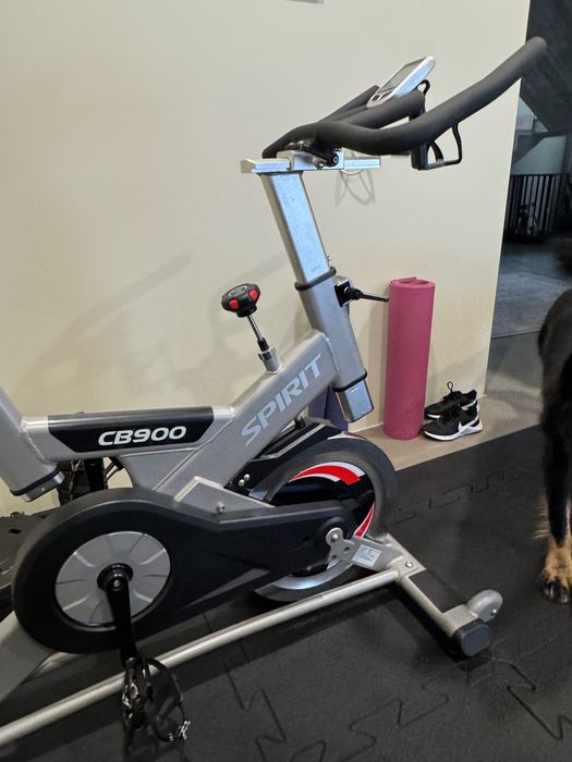 Rower stacjonarny Spirit CB900.