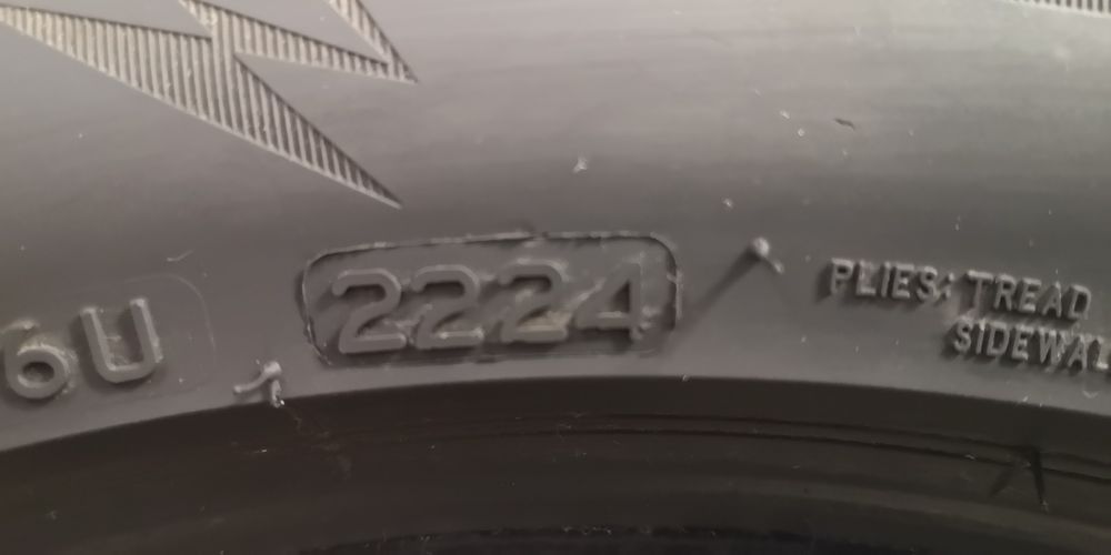 195/50 R15 Bridgestone Blizzak Lm005 dot 2224