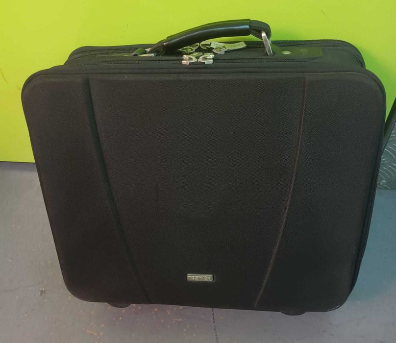 Malas para Portáteis: Dell, Targus, Toshiba...