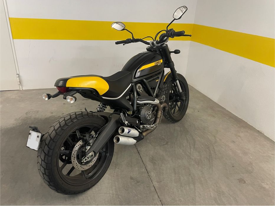 Ducati Scrambler Full Throttle 800