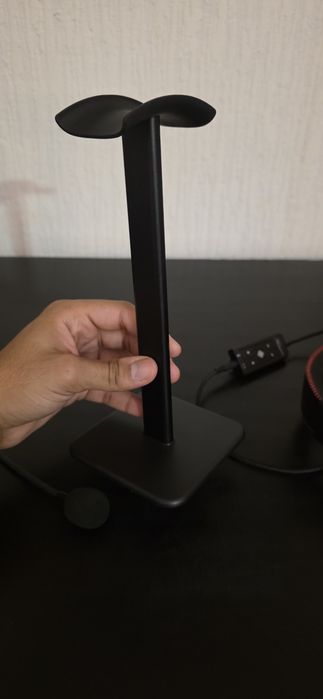 HyperX Cloud 2 headset para jogo profissional com fios.
HYPERX Cloud I