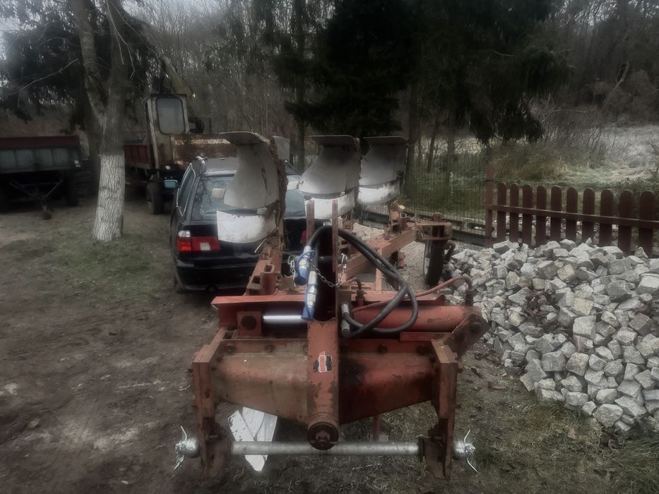 Pług 3 obrotowy mozliwa zamiana