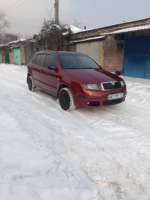 Продам автомобіль Шкода Фабія