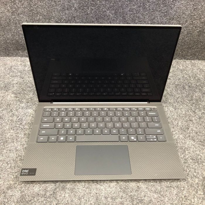 DELL Precision 5490 14" Touch Ultra 9 185H/64GB/512GB/RTX 2000 Ada