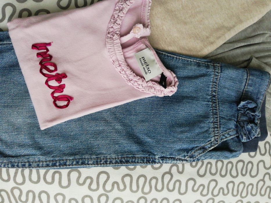 Vendo roupa e sapatos menina como nova