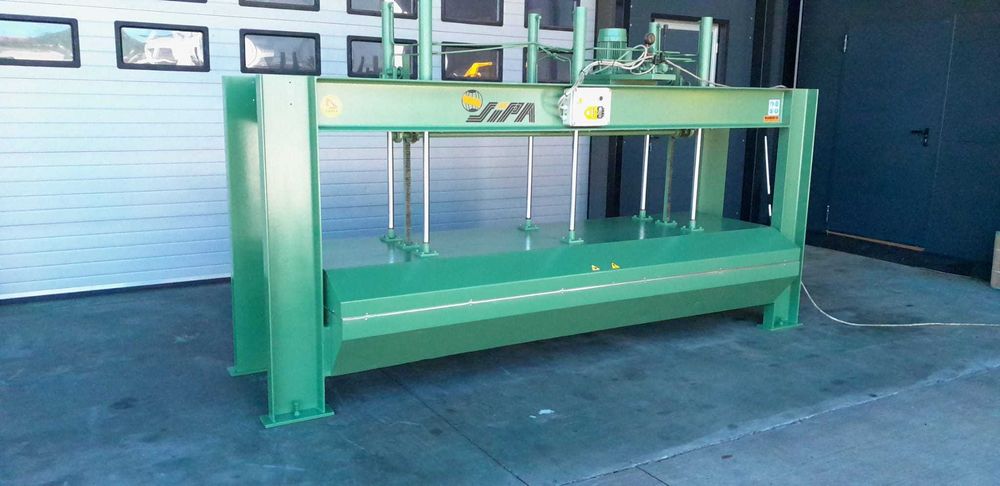 Prasa półkowa SIPA 3000x1200 15/25