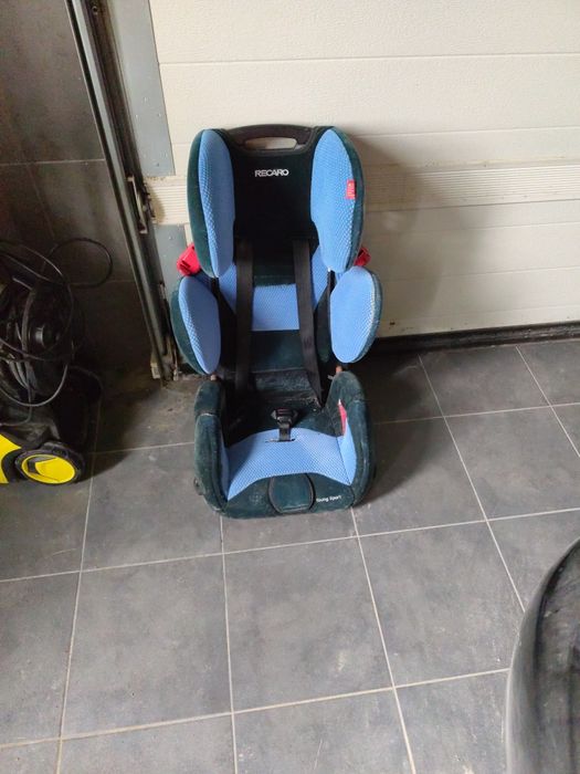 Fotelik samochodowy Recaro Young Sport