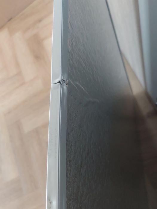 Tablica magnetyczna suchościeralna 90 × 120 cm w aluminiowej ramie
