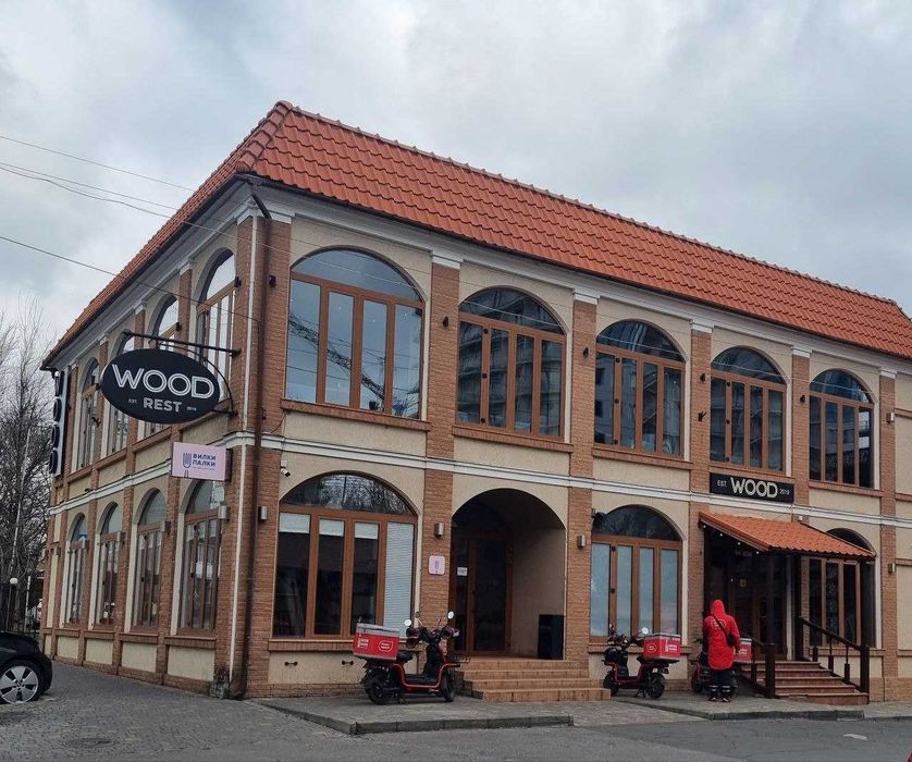 Продам фасадное здание. Б.Фонтан. ГосАкт на землю. Работают арендаторы