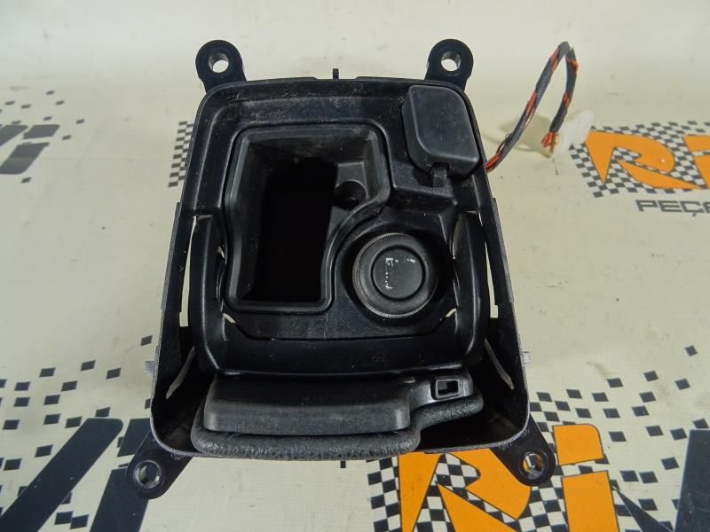 Isqueiro BMW 6 Coupé (F13)