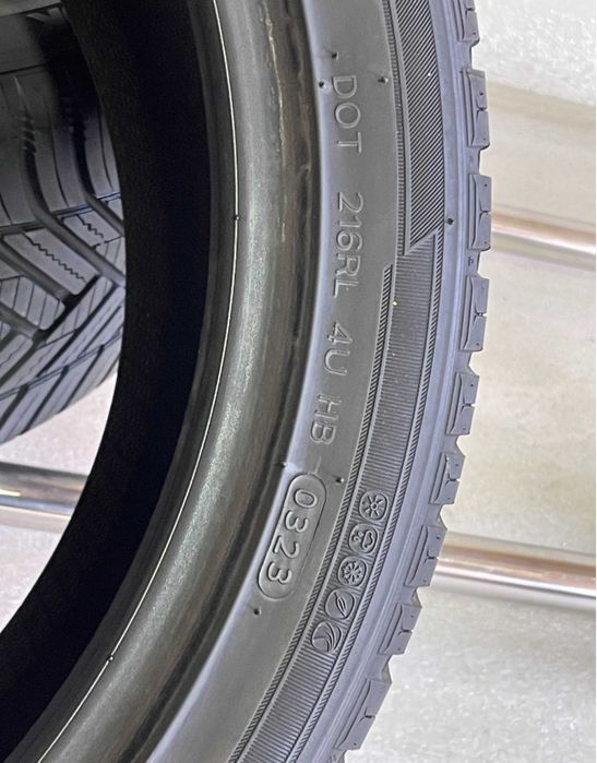 Автошини колеса резина 225/40 R18 Hankook Kinergy eco 2023 рік