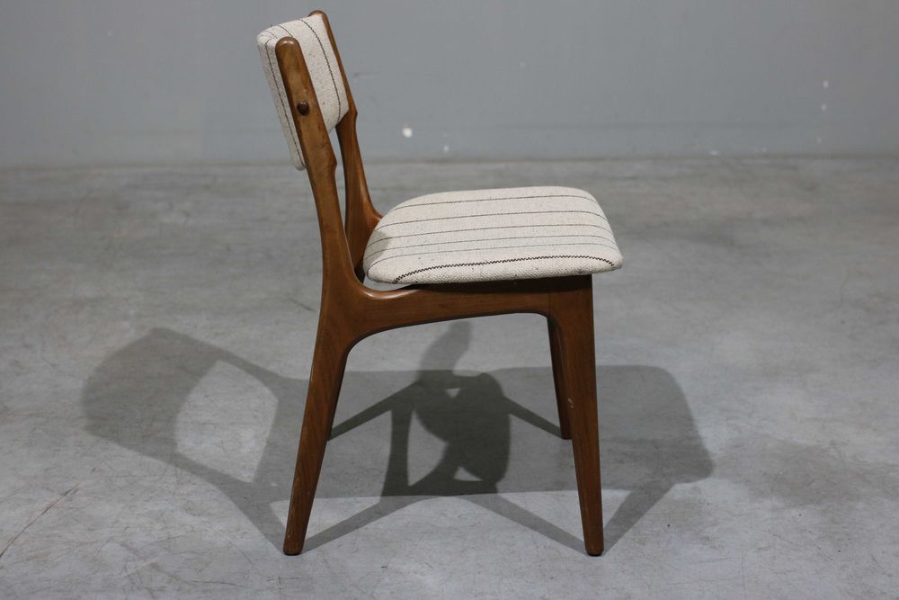 Conjunto de 6 cadeiras dinamarquesas de meados do século em teca