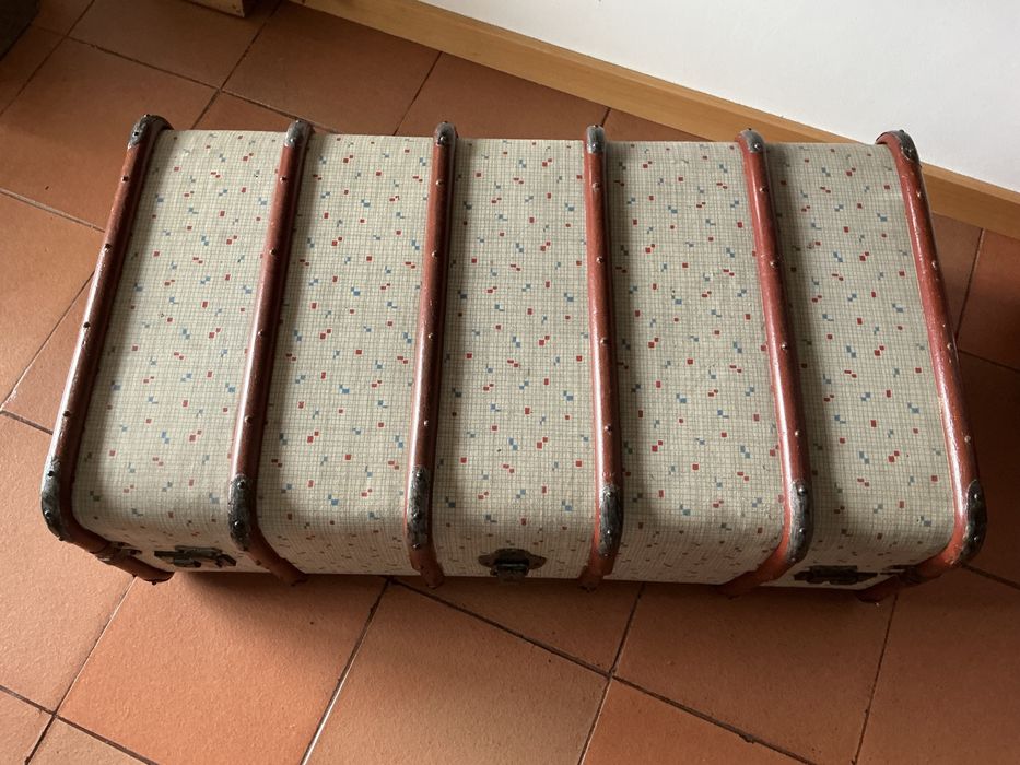 Mala de porāo/ baú