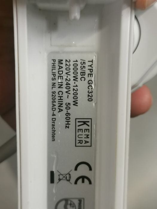 Parownica do ubrań /ręczny steamer Philips GC320/55