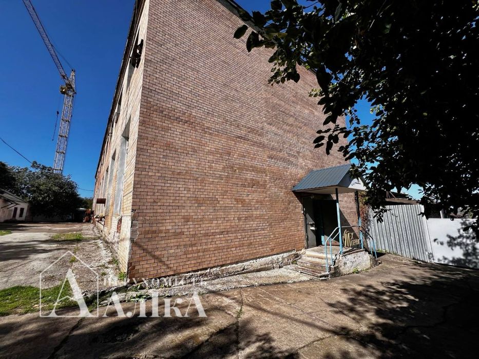 Продам велике виробниче приміщення