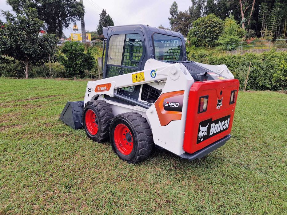Mini Pá Bobcat S450