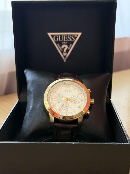 Часи guess waterpro