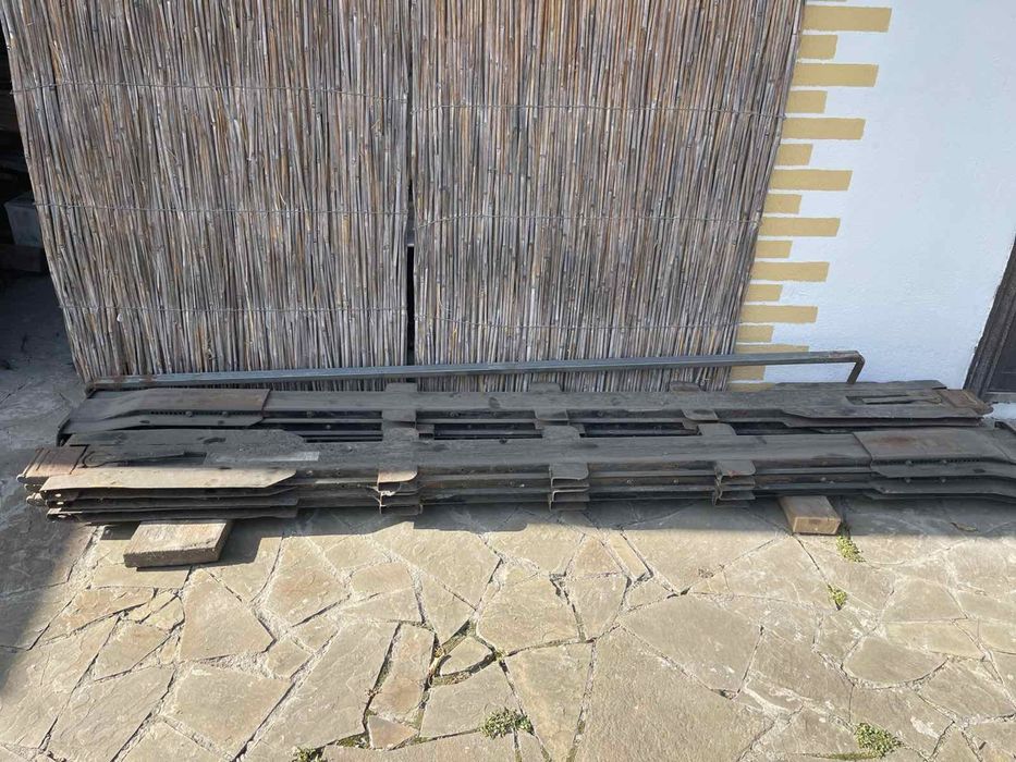 Боковые стойки полуприцепа Kogel (Кёгель)