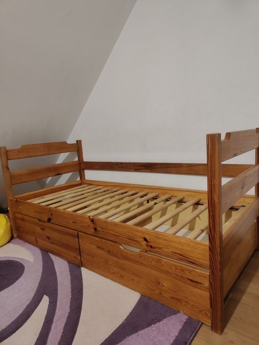 Łóżko dziecięce 180*90 drewniane