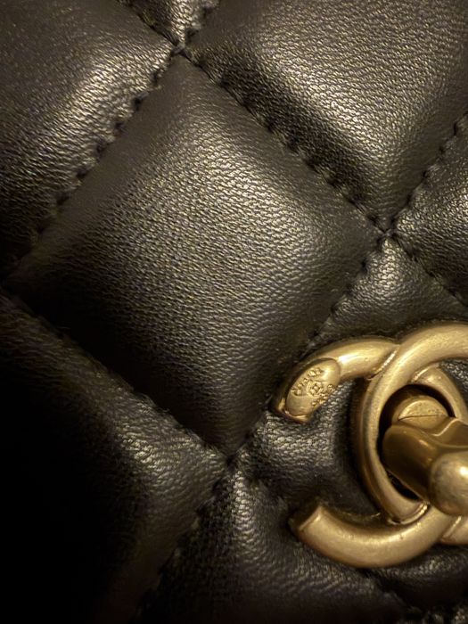 Bolsa Chanel WOC nova