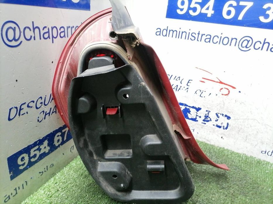 FAROLIM TRASEIRO DIREITO CITROEN C5 I 2001 -
