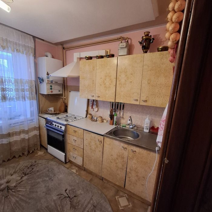 Здам 2х кімнатну квартиру на Корбутовці,з автономним опаленням