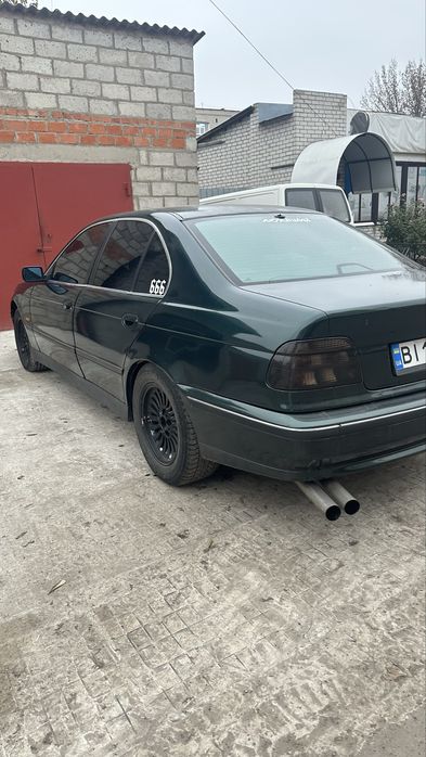 Бмв е39 автомат, чистый бензин