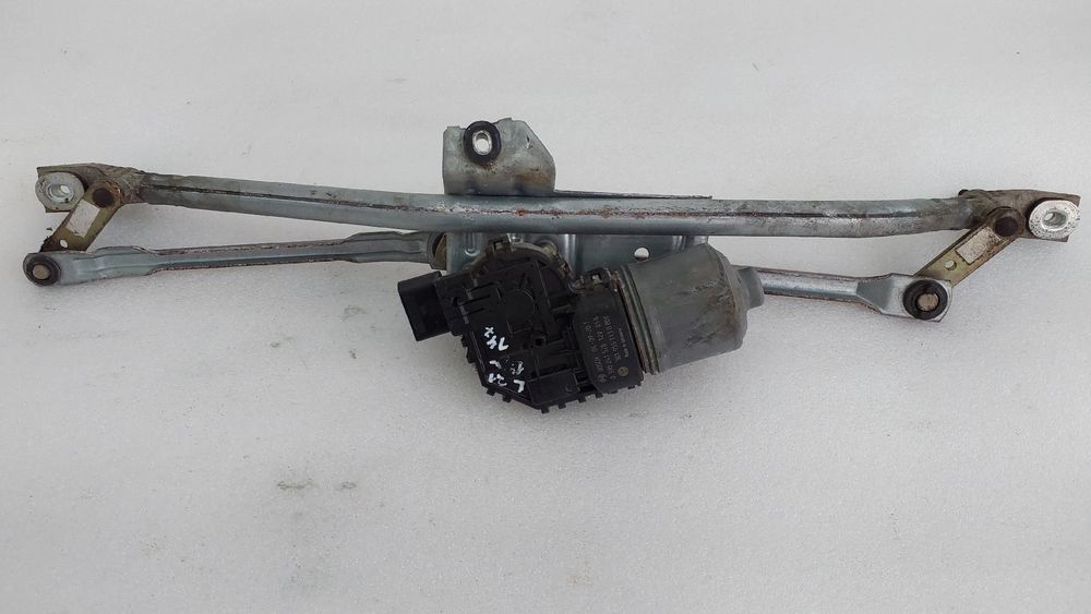 Motor limpa vidros frente VOLKSWAGEN Passat (3B3)