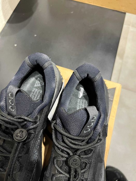 Кросівки Nike ACG Mountain Fly 2 Low "Triple Black" — EUR 41 (26 см), Нові