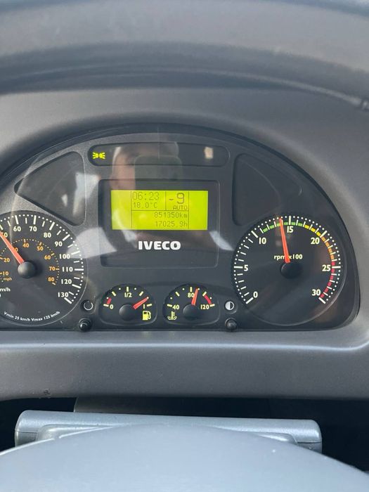 Продається туристичний автобус