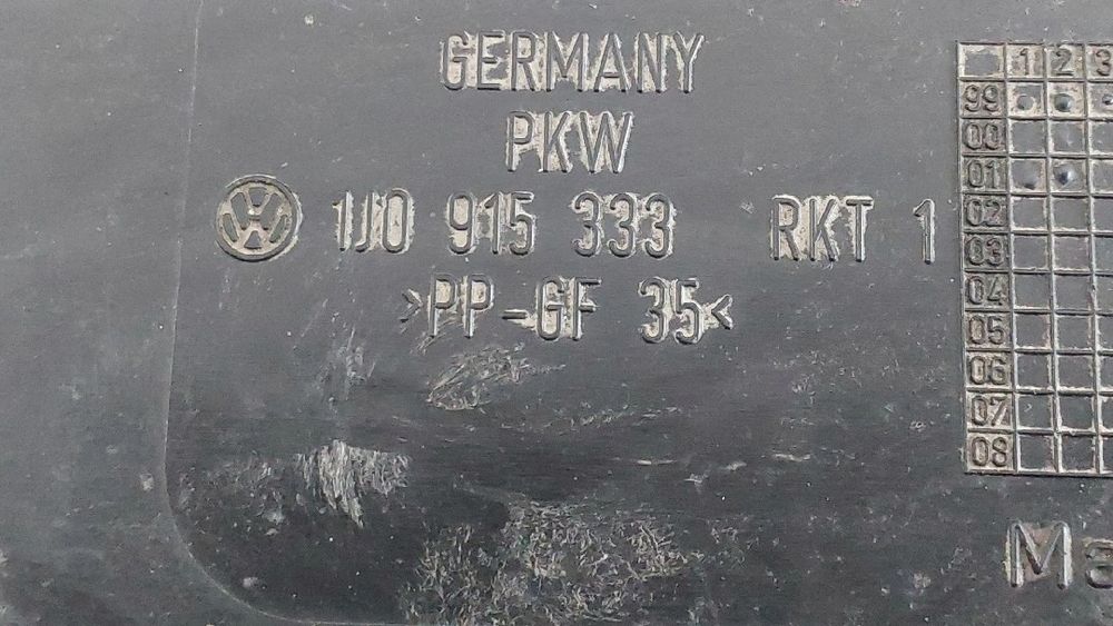 Base / caixa da bateria SEAT Leon (1M1)