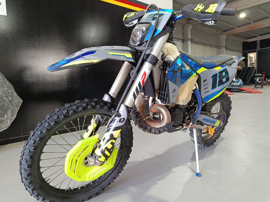 Husqvarna TE 250 matriculada