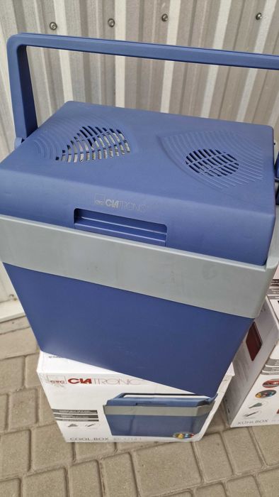 холодильник в авто Clatronic Туристический холодильник автохолодильник