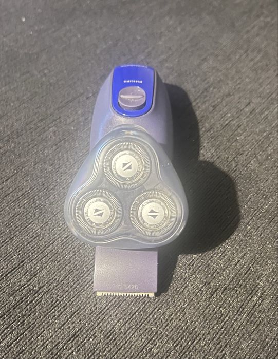 Máquina barbear Philips